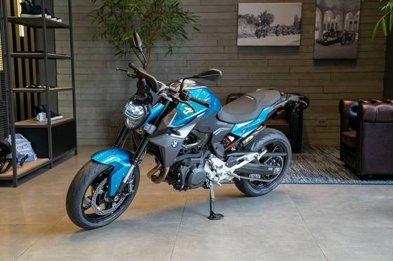 BMW F 900 R SPORT PLUS 